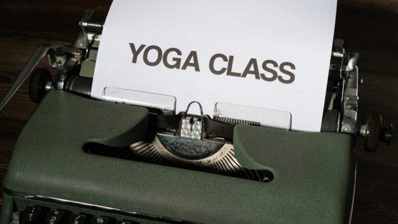 Yoga au Travail : Une Clé Pour Gérer le Stress et Booster la Productivité